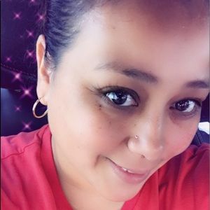 Meet your Posher, Viola